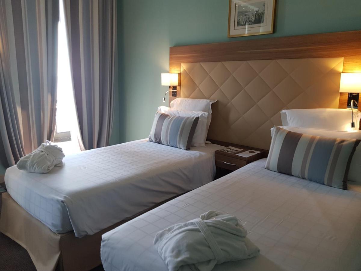 Hotel Westminster & 4*