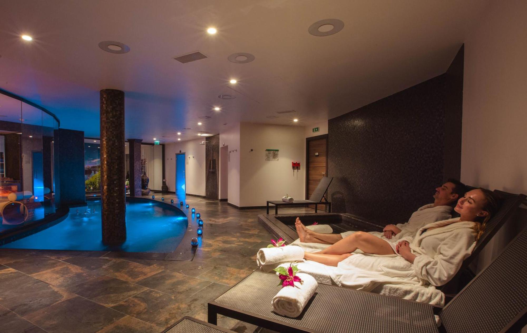 Westminster & Hotel 4*